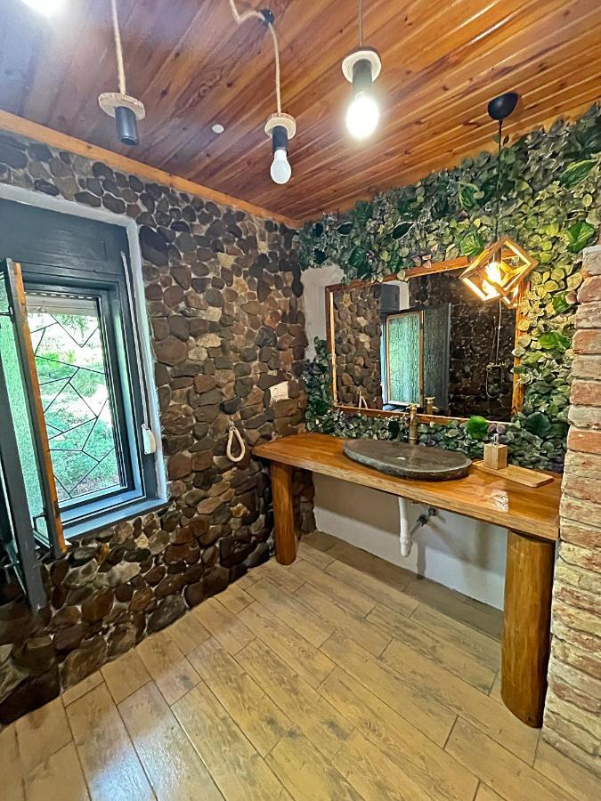 Cityside Cottage Eger Esterno foto