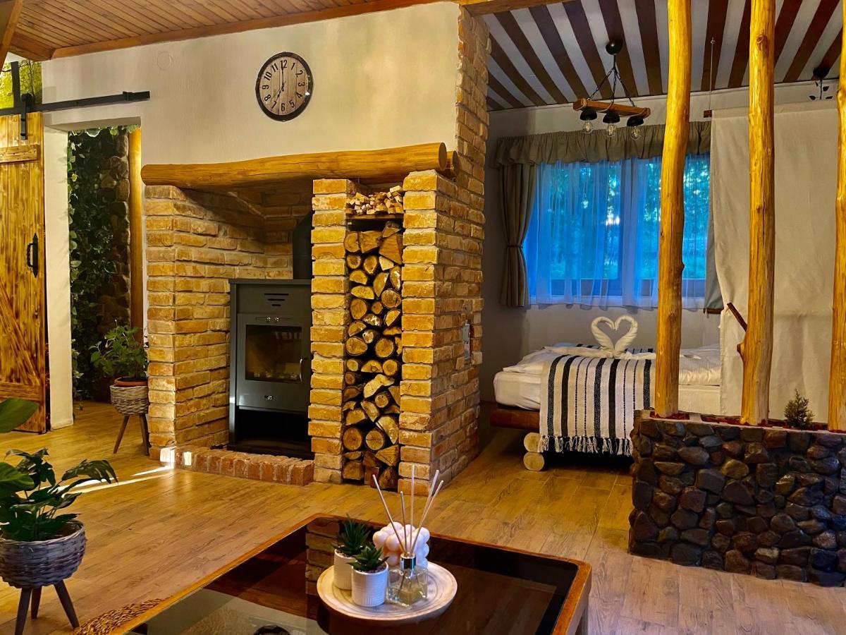 Cityside Cottage Eger Esterno foto